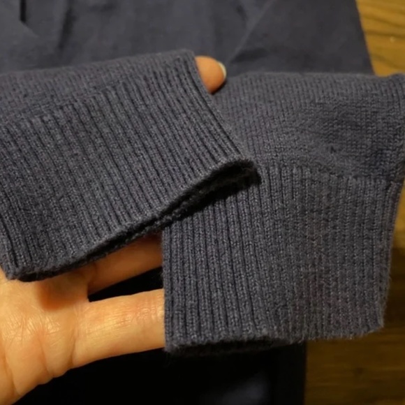 Gap kids knit cardigan sweater navy blue size 5 years - Picture 4 of 7